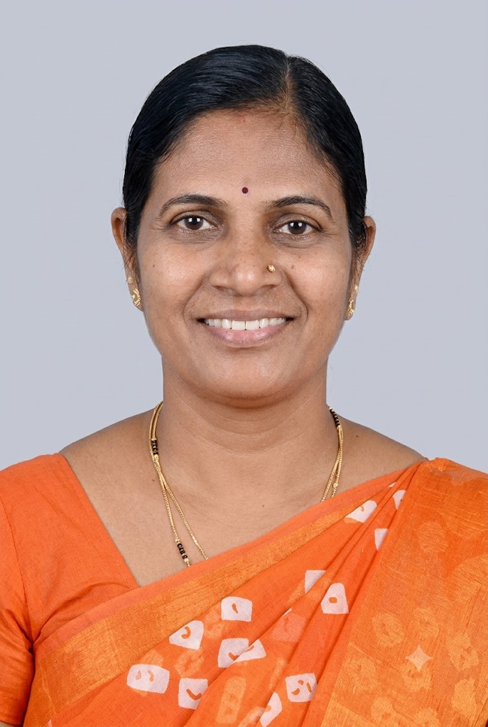 UMA KALE - Part time Cleaner and Cook and Baby Sitter in Vileparle West in Mumbai